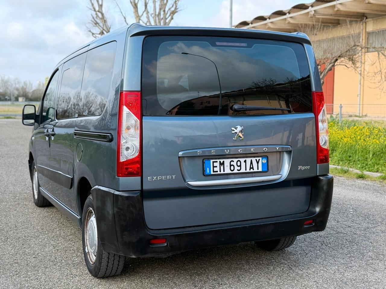 Peugeot Expert Tepee 2.0 HDi 9 POSTI