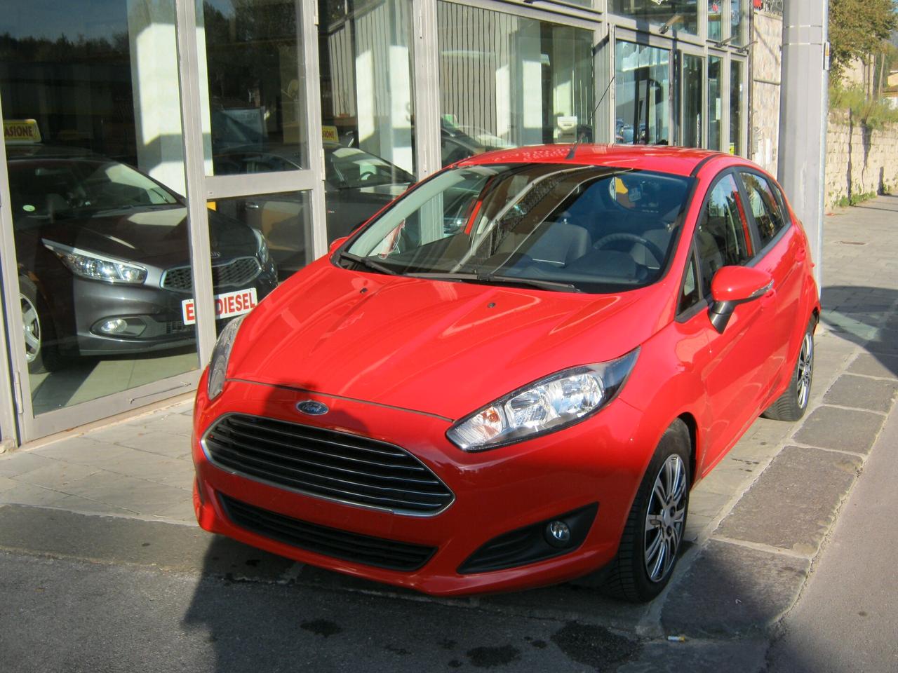 Ford Fiesta 1.5 TDCi 75CV 5 porte Titanium