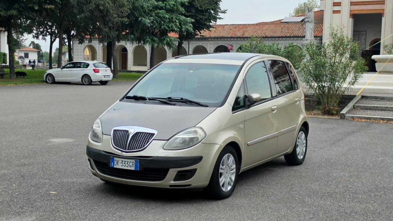 Lancia MUSA 1.4BENZINA 2007