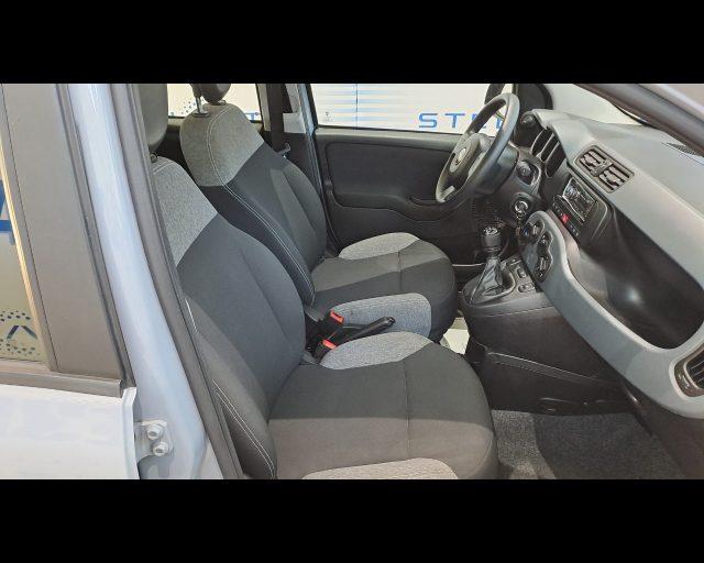 FIAT New Panda 1.0 hybrid 70cv