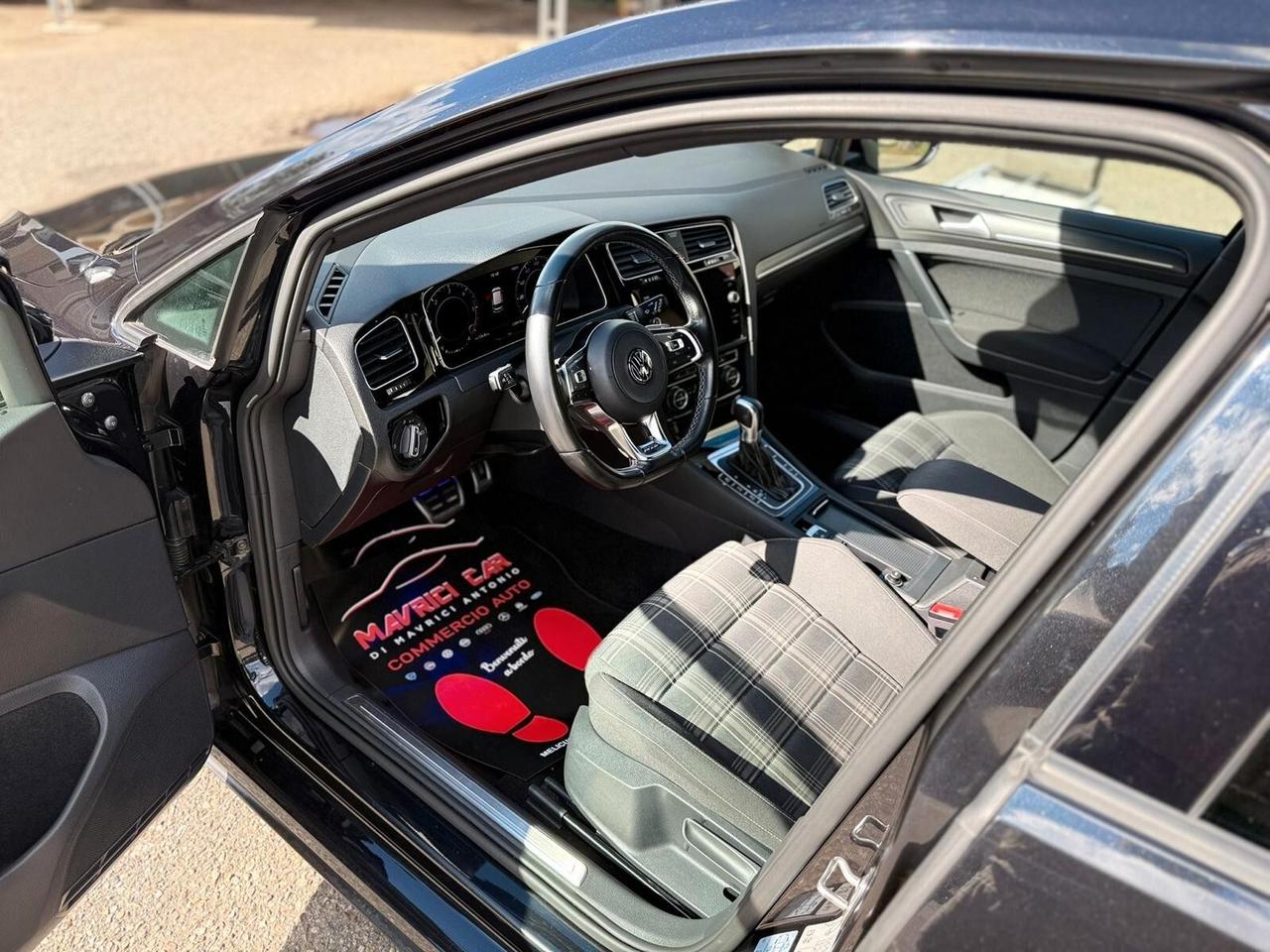 Volkswagen Golf GTD VII 2.0 TDI DSG 5p. BlueMotion Technology