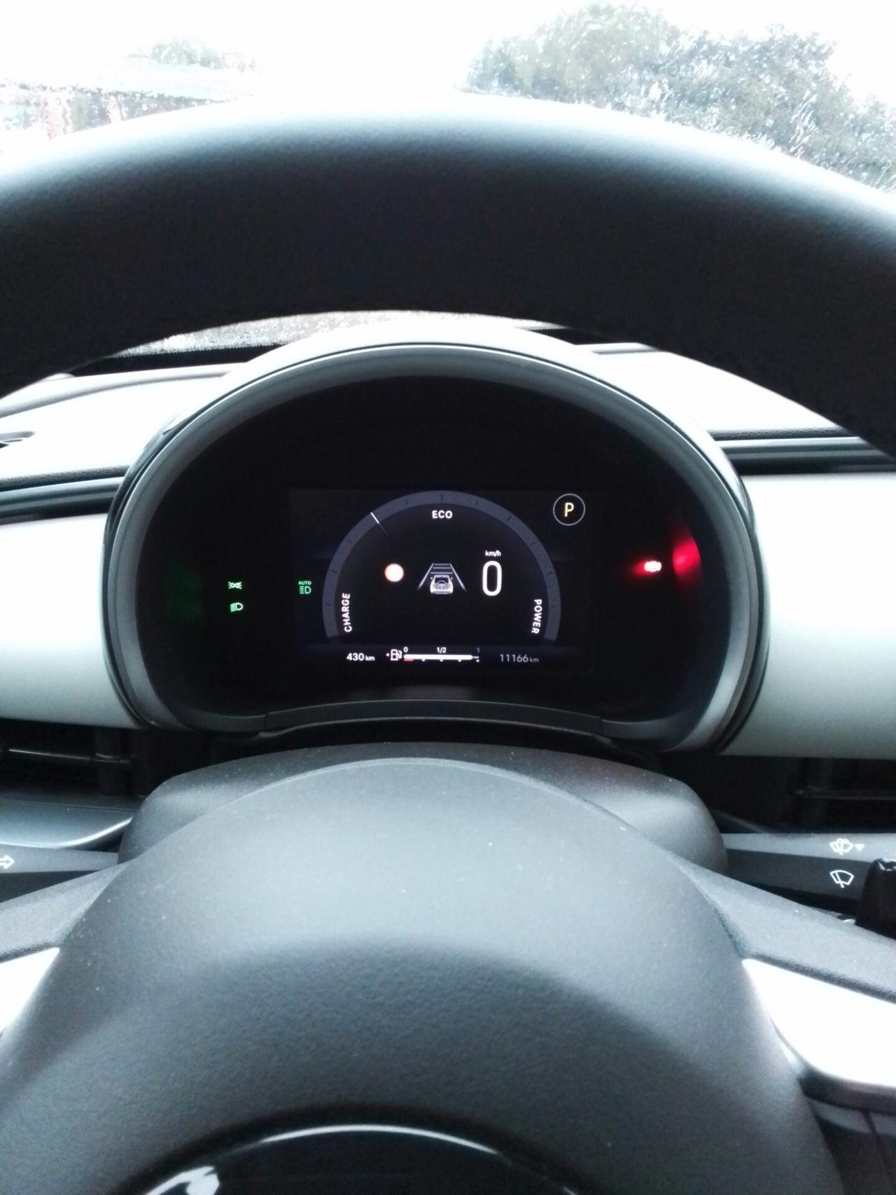 Fiat 600 Hybrid 100 CV DCT MHEV La Prima