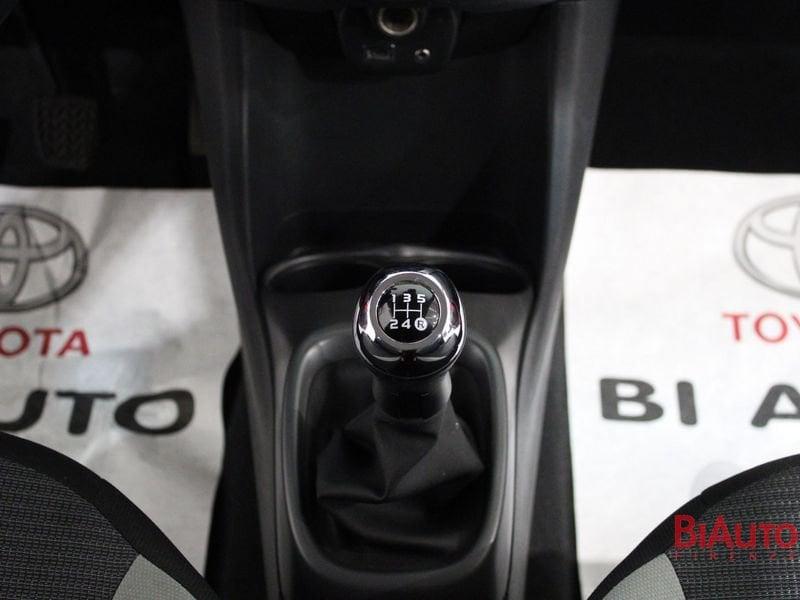 Toyota Aygo Aygo 5p 1.0 x-play 72cv