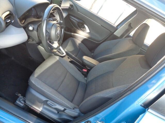 Toyota Yaris Cross 1.5 Hybrid 5p. E-CVT Business NESSUN VINCOLO DI FINANZIAMENTO