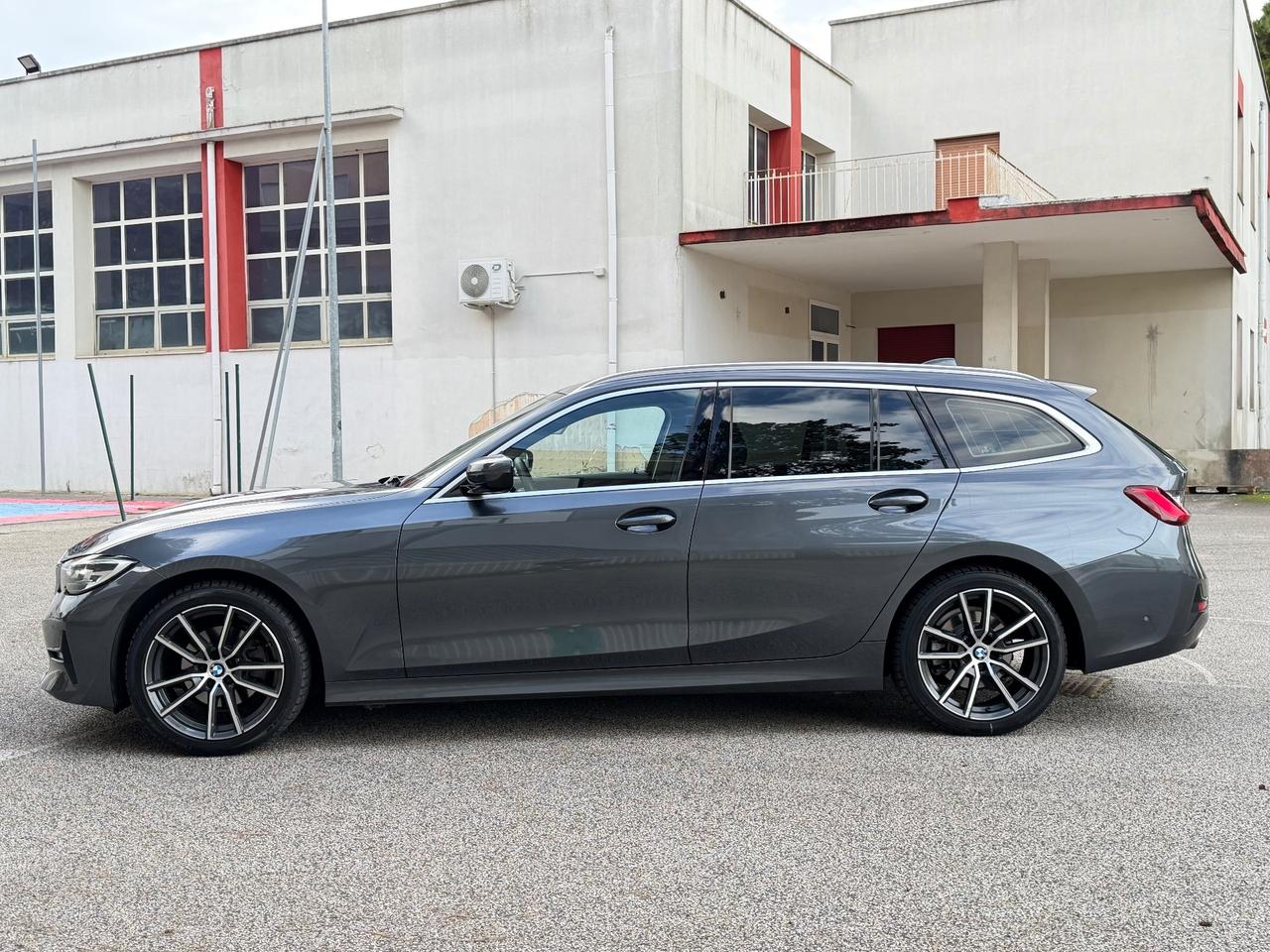 Bmw 320d Sport 190 cv lights ambient + virtual