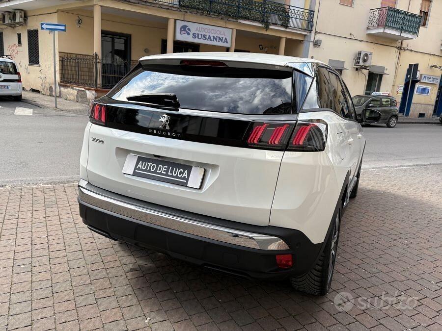 Peugeot 3008 1.5 hdi 130 allure certificata italia