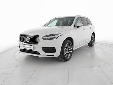 Volvo XC90 2.0 b5 Momentum Pro awd