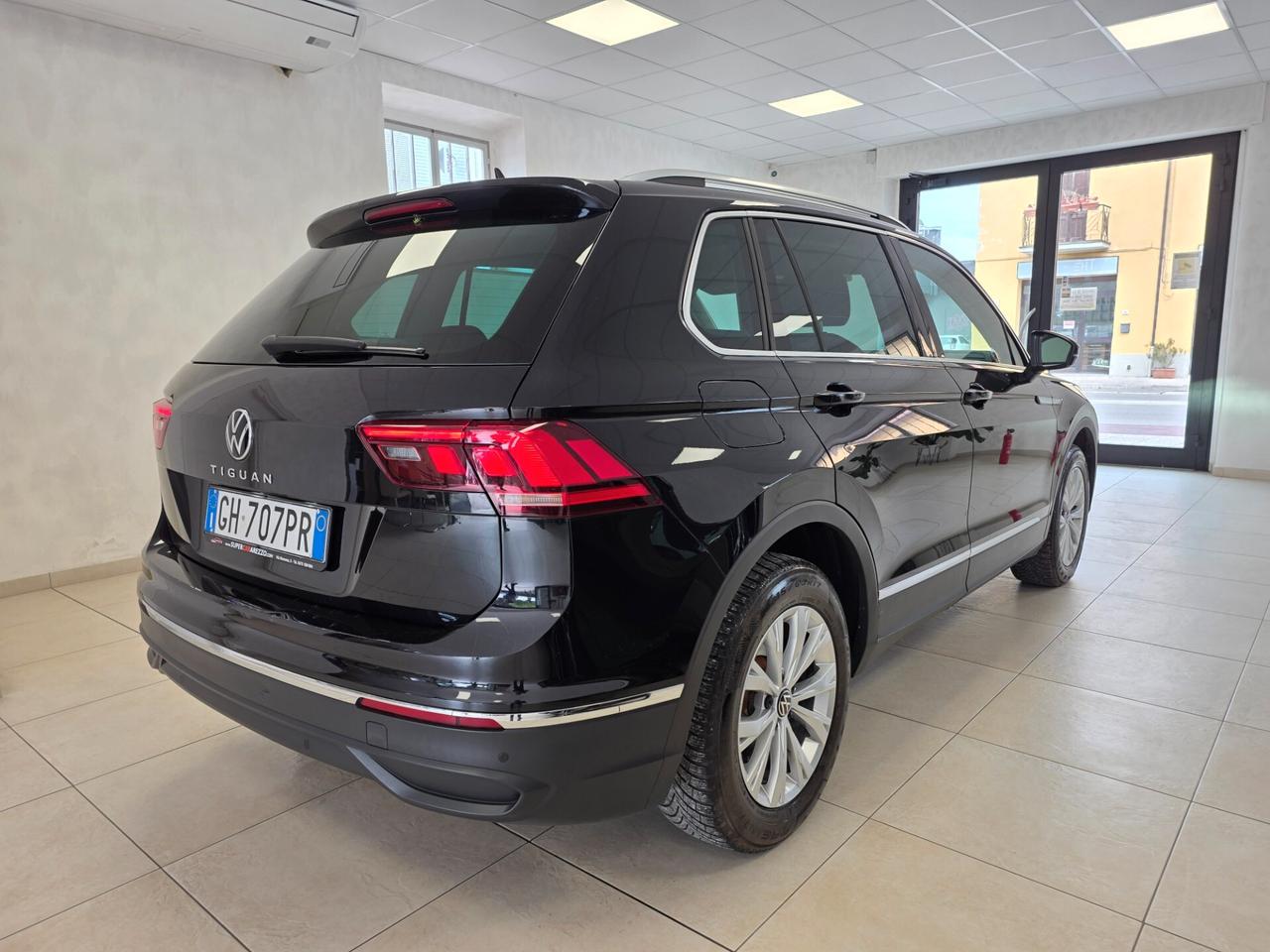 Volkswagen Tiguan 2.0 TDI 150 CV SCR DSG Elegance