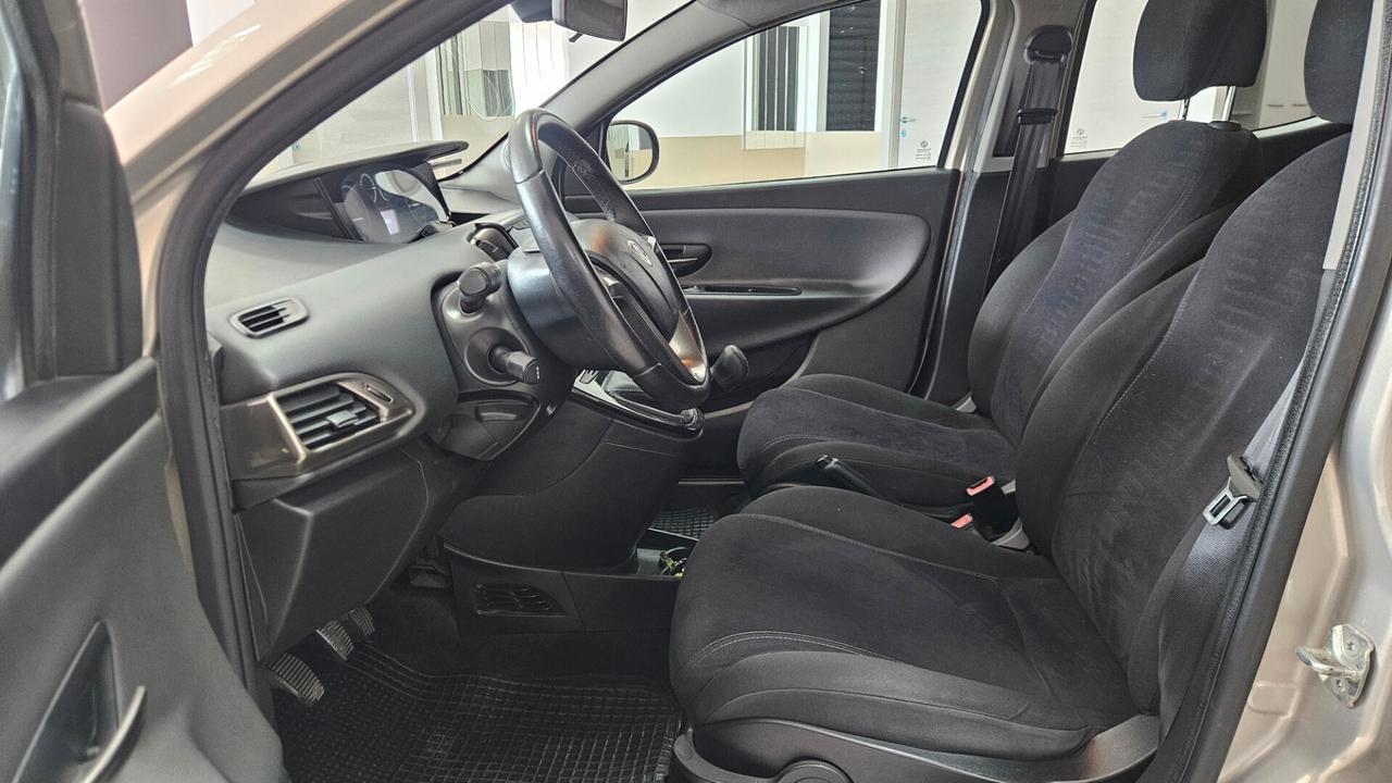 Lancia Ypsilon 1.3 MJT 16V 95 CV 5 porte S&S Gold