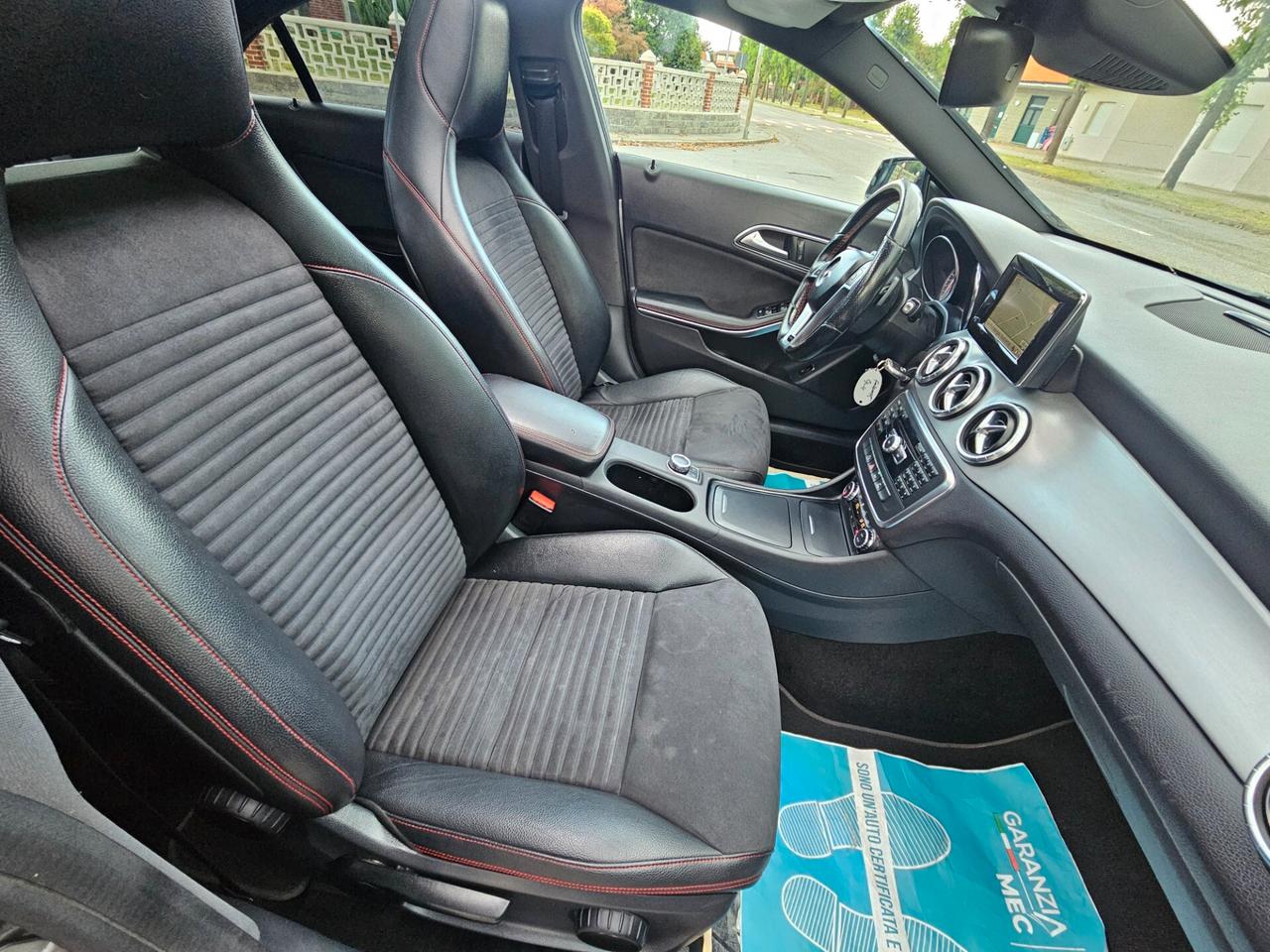 Mercedes-benz CLA 220 CDI Automatic PAK AMG TETTO E6B
