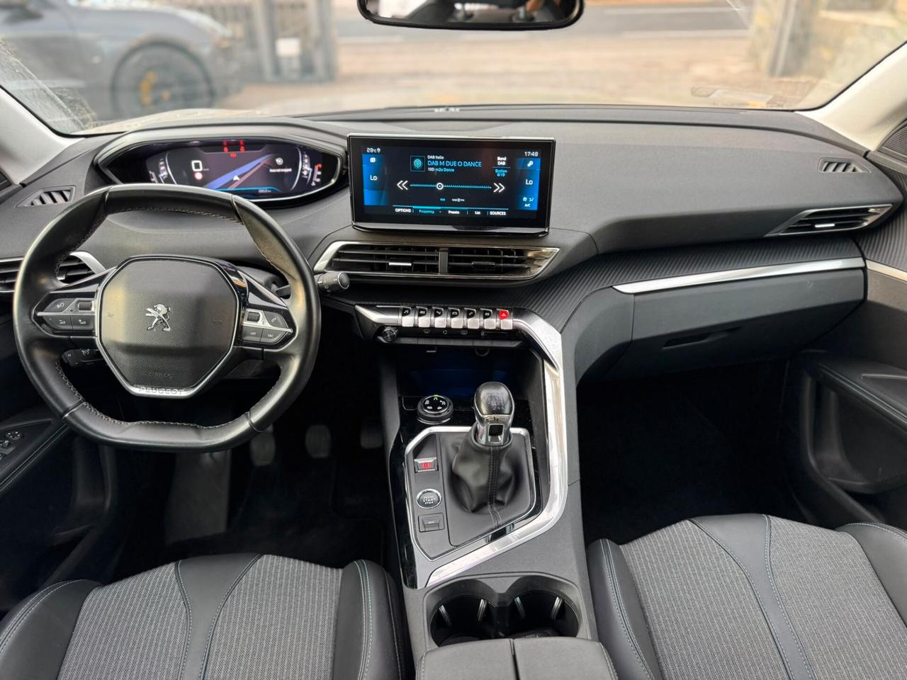 Peugeot 3008 BlueHDi 130 Allure