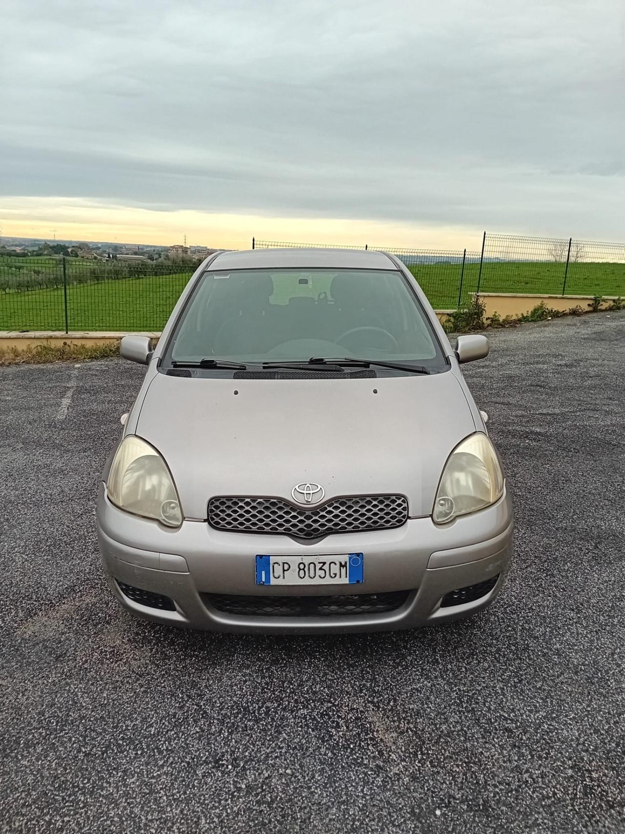 Toyota Yaris Verso 1.4 Tdi D-4D cat Sol '03