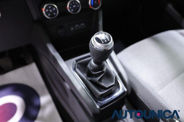 RENAULT Clio SCE 65 CV 5 PORTE EVOLUTION FARI LED NEOPATENTATI
