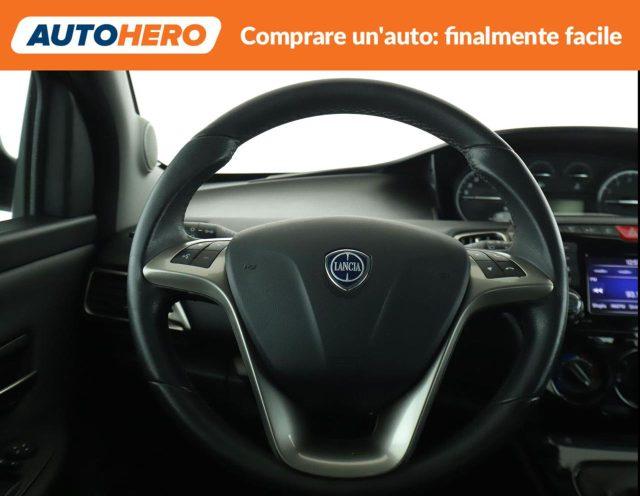 LANCIA Ypsilon 1.2 69 CV 5 porte Gold
