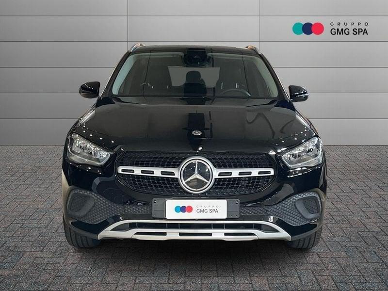 Mercedes-Benz GLA 200 d Business auto
