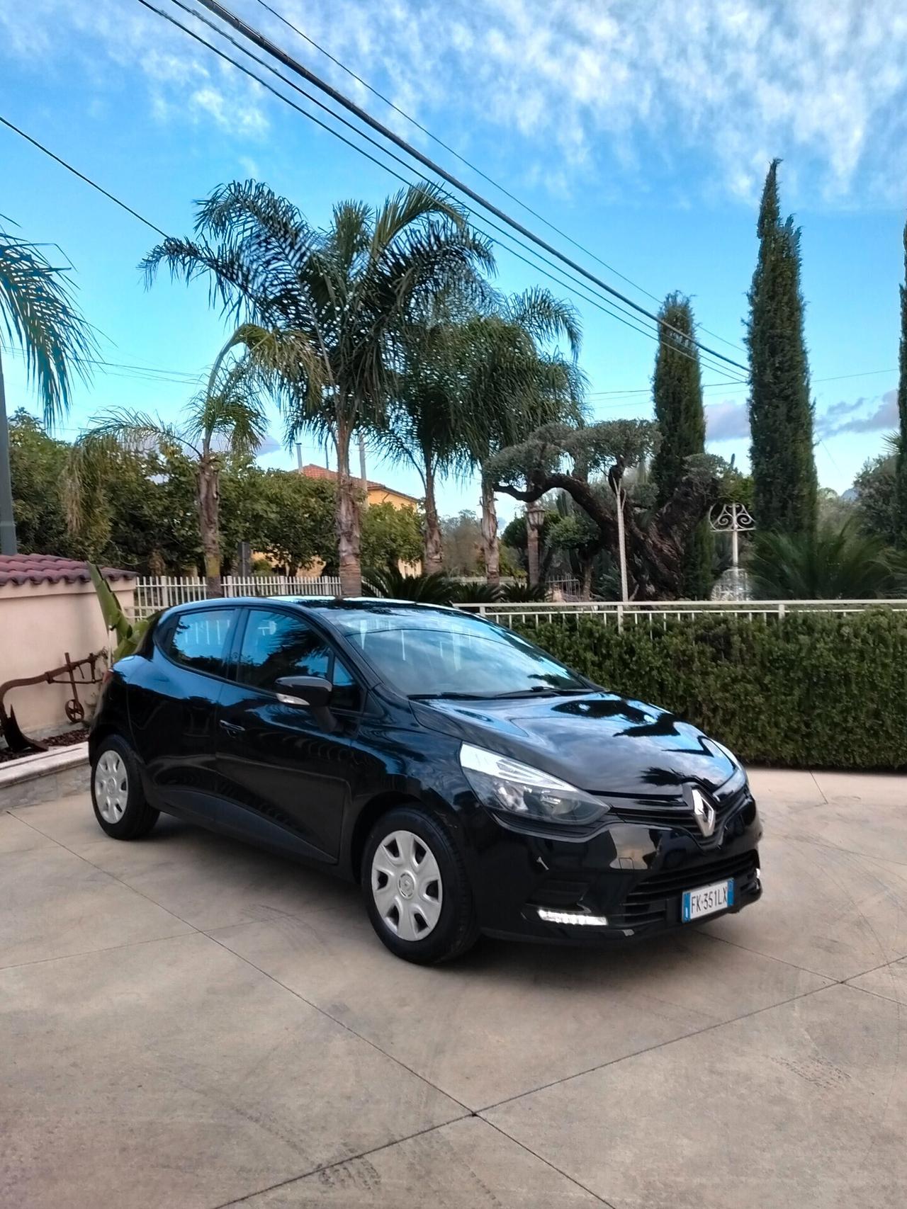 Renault Clio 1.2 75CV 5 porte Life