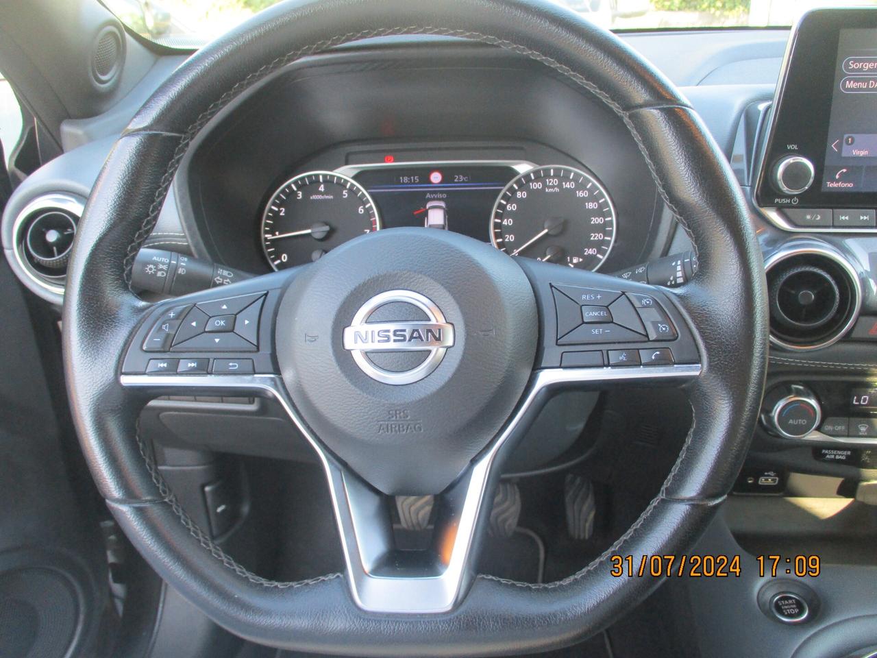 Nissan Juke 1.0 DIG-T 114 CV DCT Business