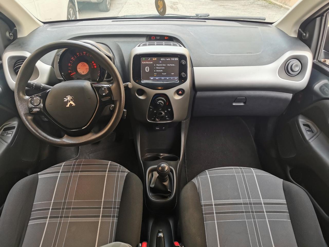 Peugeot 108 5 porte CON GARANZIA