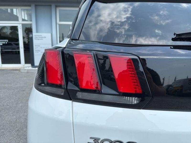 Peugeot 3008 1.2 PURETECH T ACCESS S&S 130CV
