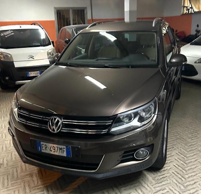 VOLKSWAGEN Tiguan 2.0 TDI 140 CV Business Sport & Style BlueMot. Tec