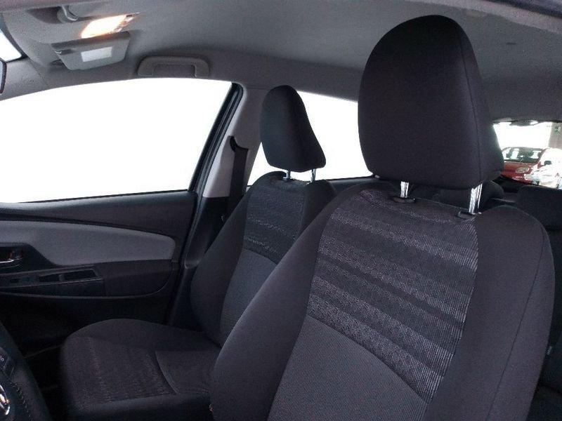 Toyota Yaris 5p 1.0 Lounge my16