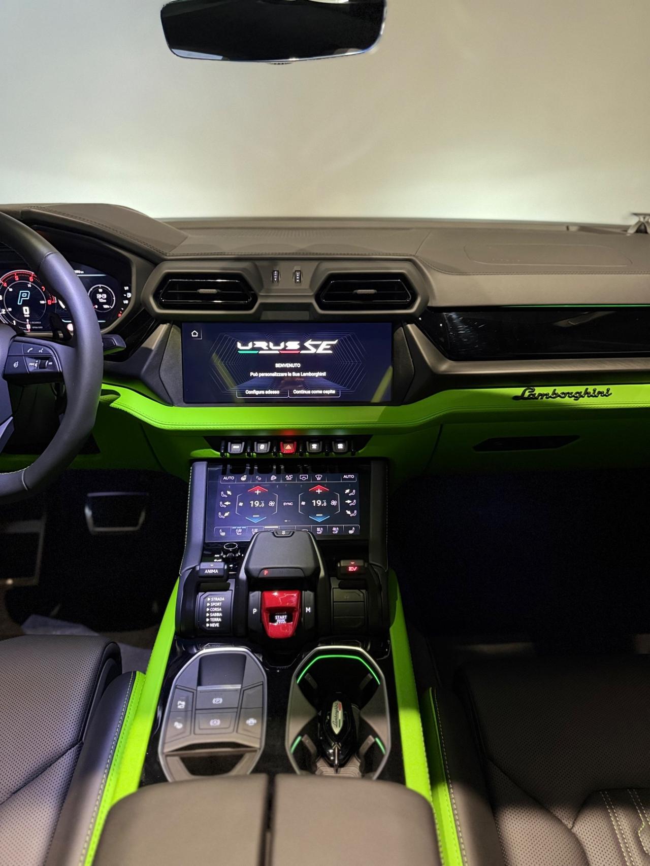Lamborghini Urus 4.0 SE