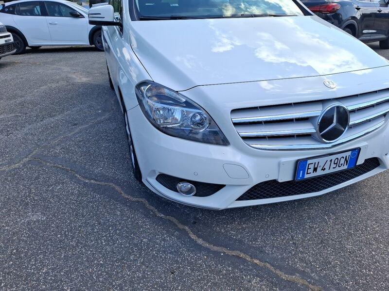 Mercedes-Benz Classe B B 180 BlueEFFICIENCY Executive