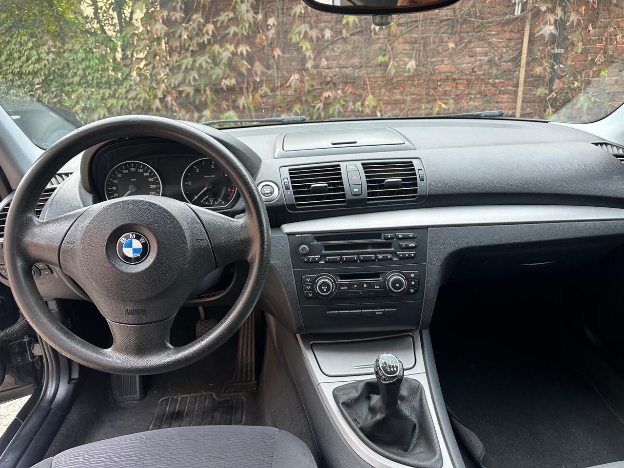 Bmw 116 116d 2.0 116CV cat 5 porte Futura DPF