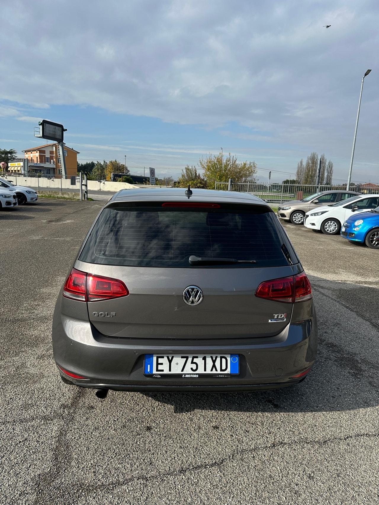 Volkswagen Golf 1.6 TDI 5p. Highline BlueMotion Technology - 2015