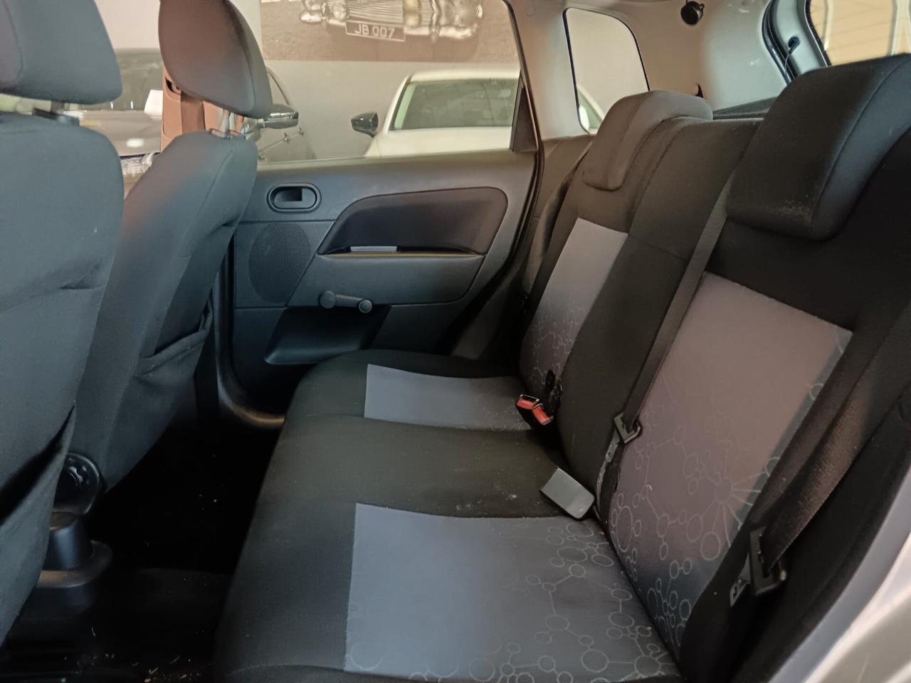 Ford Fiesta Benzina/GPL Manuale