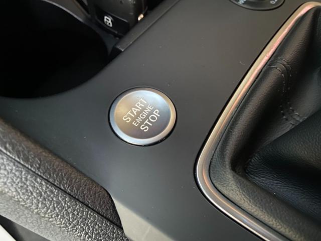 AUDI Q2 30 TDI Admired Advanced-RETROCAMERA-CARPLAY