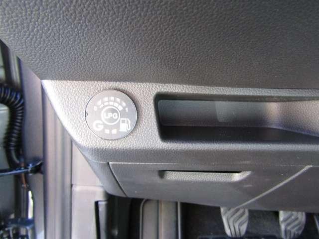 Renault Clio 1.0 ECO-G TECHNO KM 0 NEOPATENTATI,CERCHI 16,LED