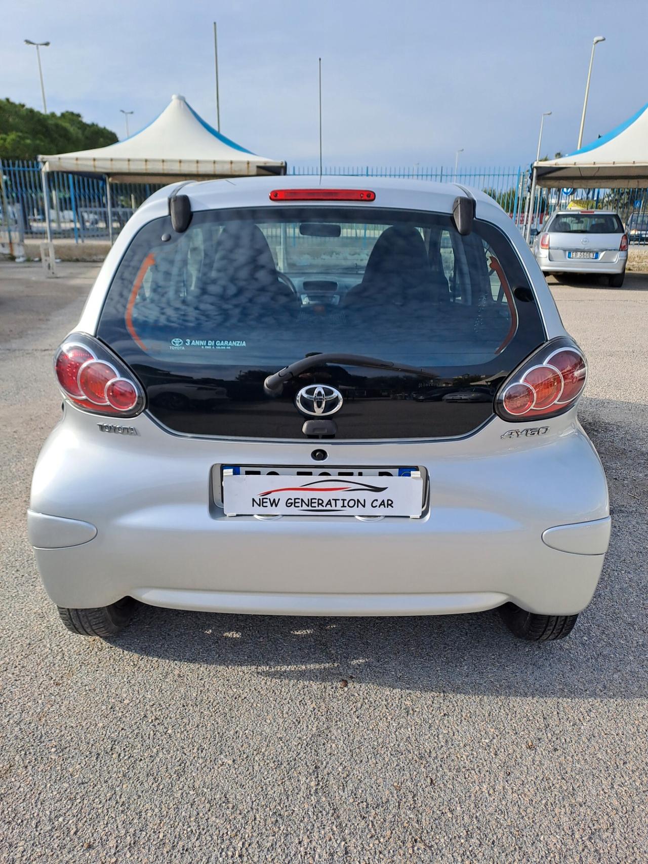 Toyota Aygo 1.0 12V VVT-i 5 porte