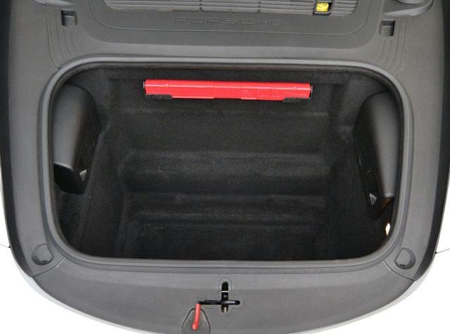 PORSCHE Boxster 2.7 "Km 60000-Service Porsche-Pelle-Navi-Xeno-18"