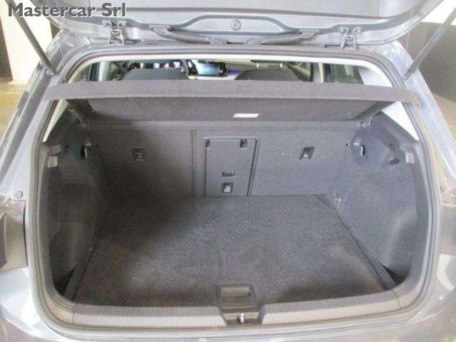VOLKSWAGEN Golf Golf VIII 2.0 tdi Life 115cv - GD571XP
