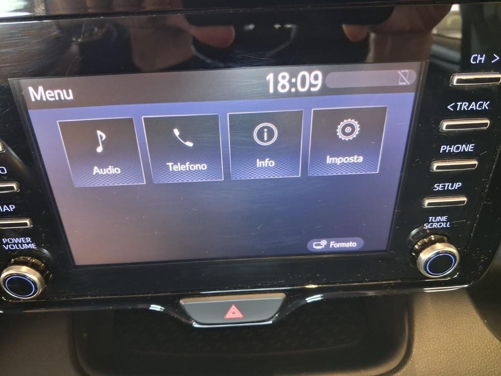 TOYOTA Yaris IV 2020 - Yaris 1.5h Business