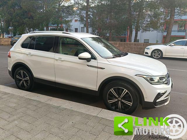 VOLKSWAGEN Tiguan 2.0 TDI 150 CV SCR DSG Elegance