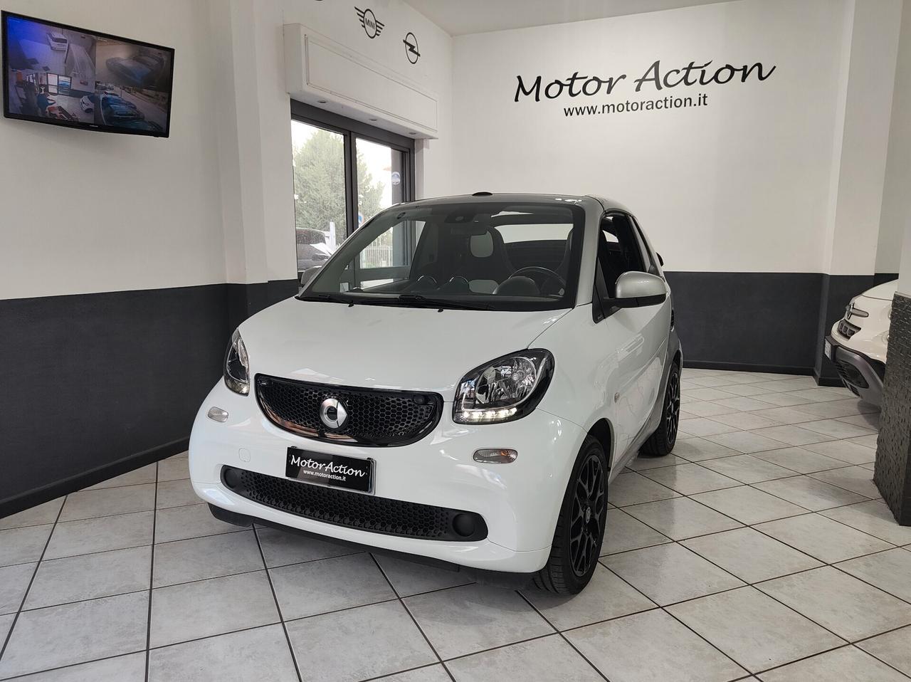 Smart ForTwo 70 1.0 twinamic cabrio Passion
