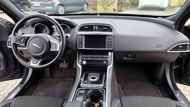 JAGUAR XE 2.0 D Turbo 180CV aut. R-Sport