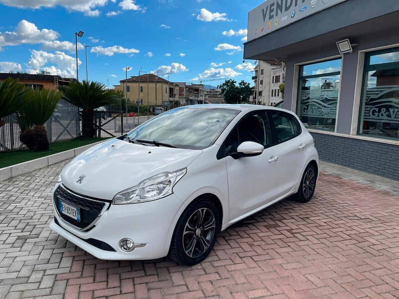 Peugeot 208 1.2 puretech 82cv