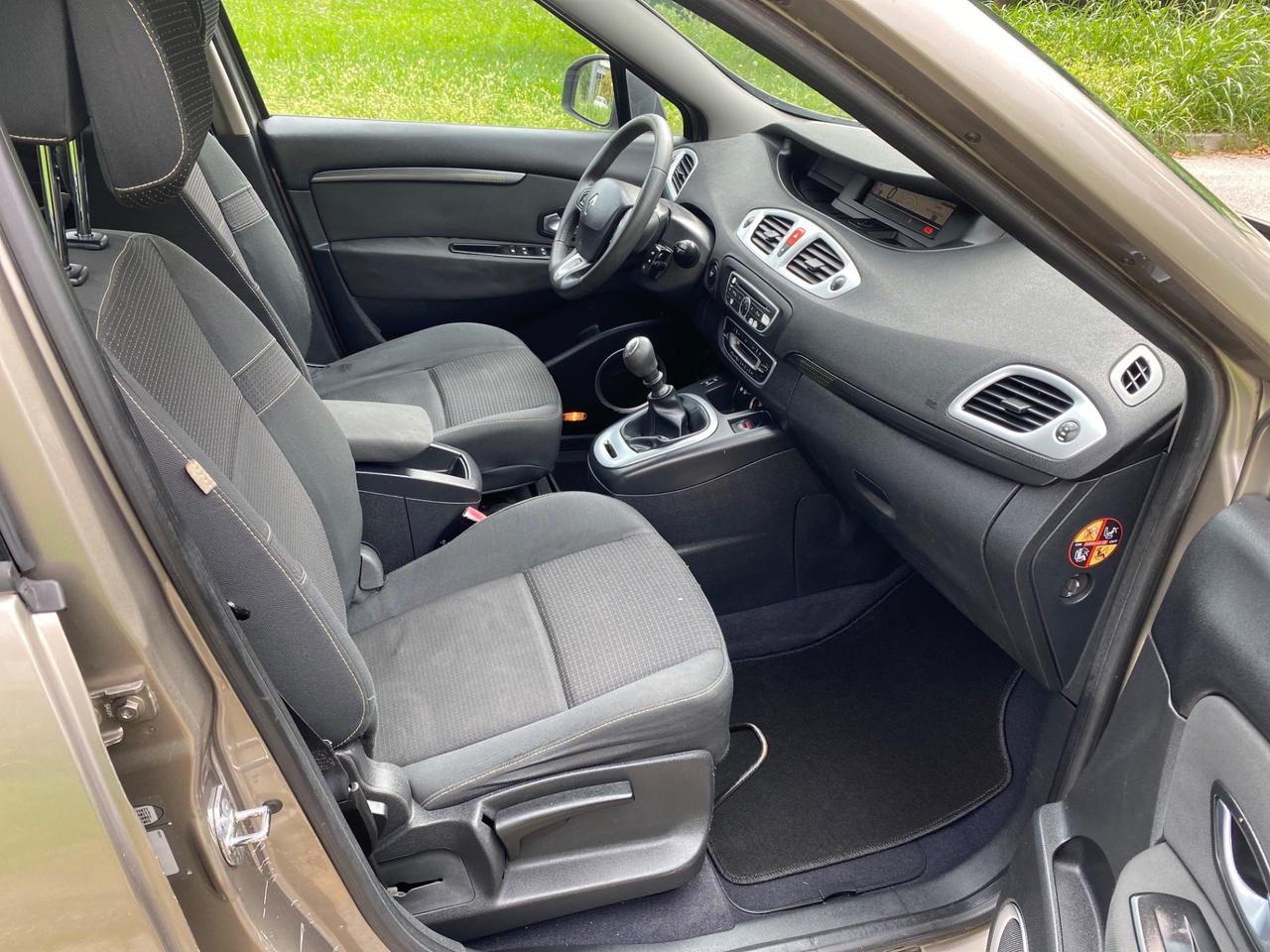 Renault Scénic 1.5 dCi 110CV 7 POSTI 2009