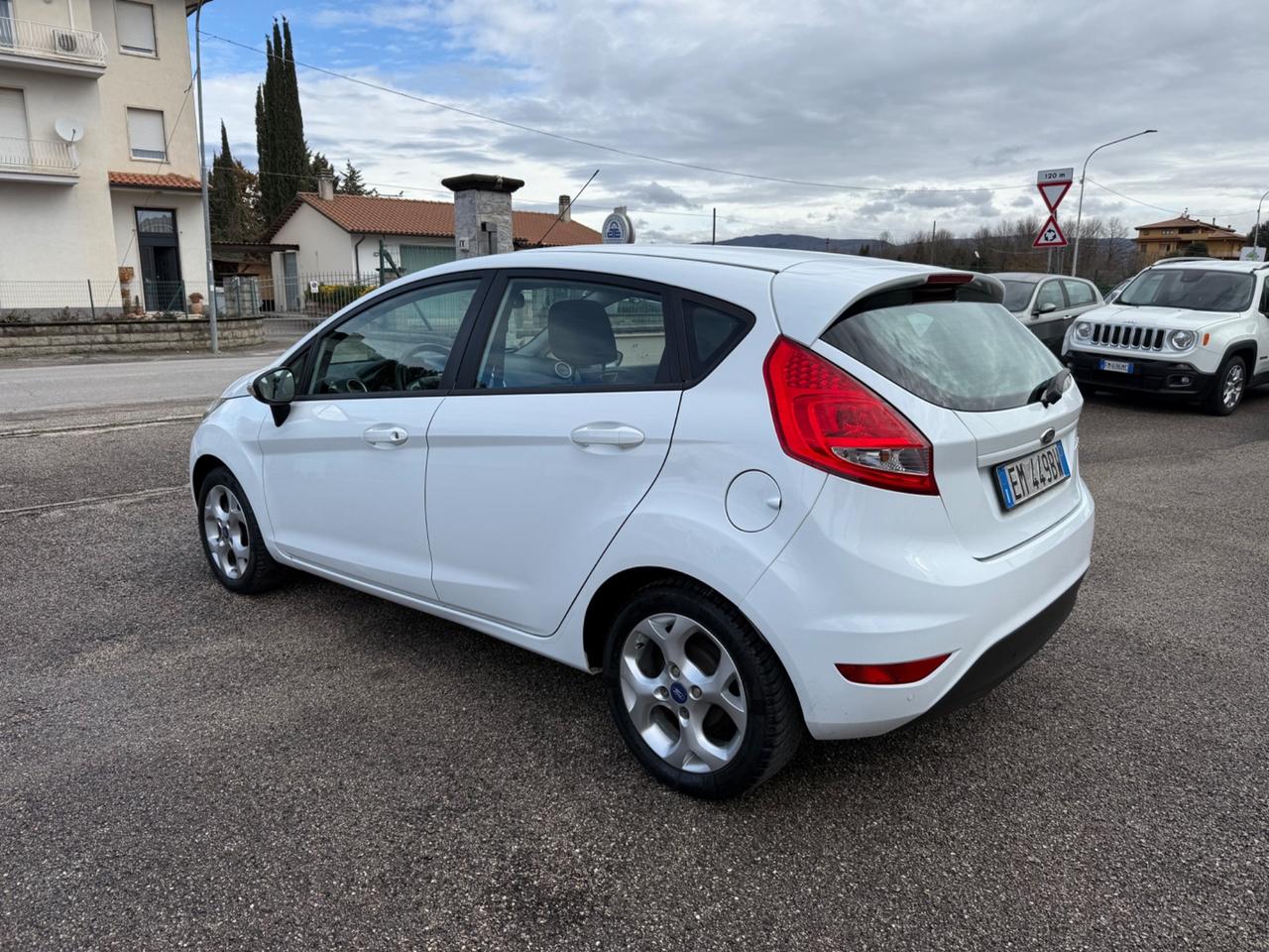 Ford Fiesta 1.4 5 porte Bz.- GPL Titanium