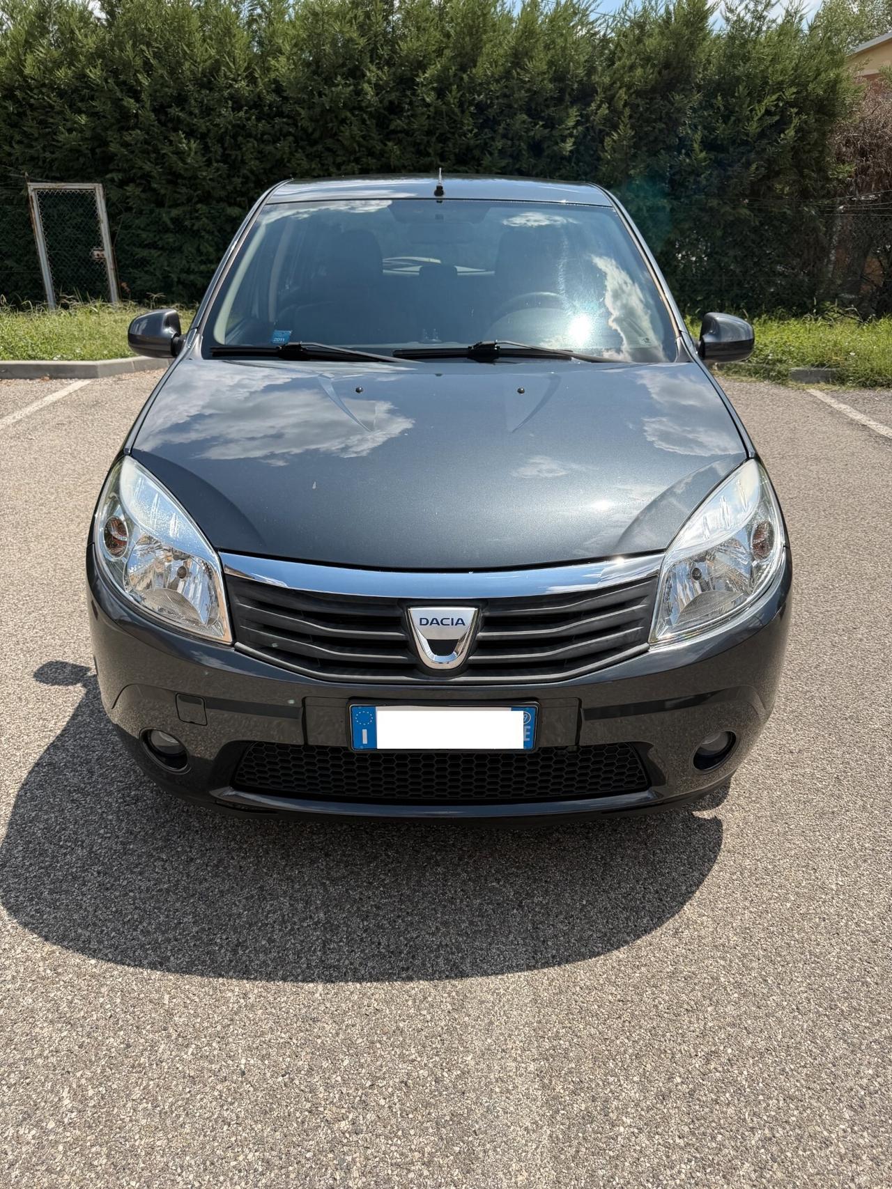 Dacia Sandero 1.4 Gpl - NEOPATENTATI - 12 MESI DI GARANZIA -