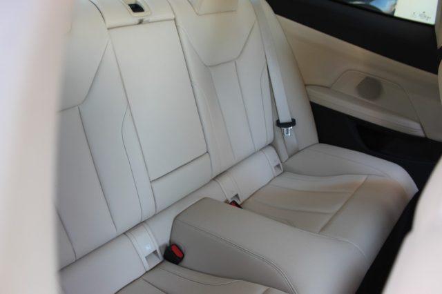 BMW 420 d 48V Coupé Sport