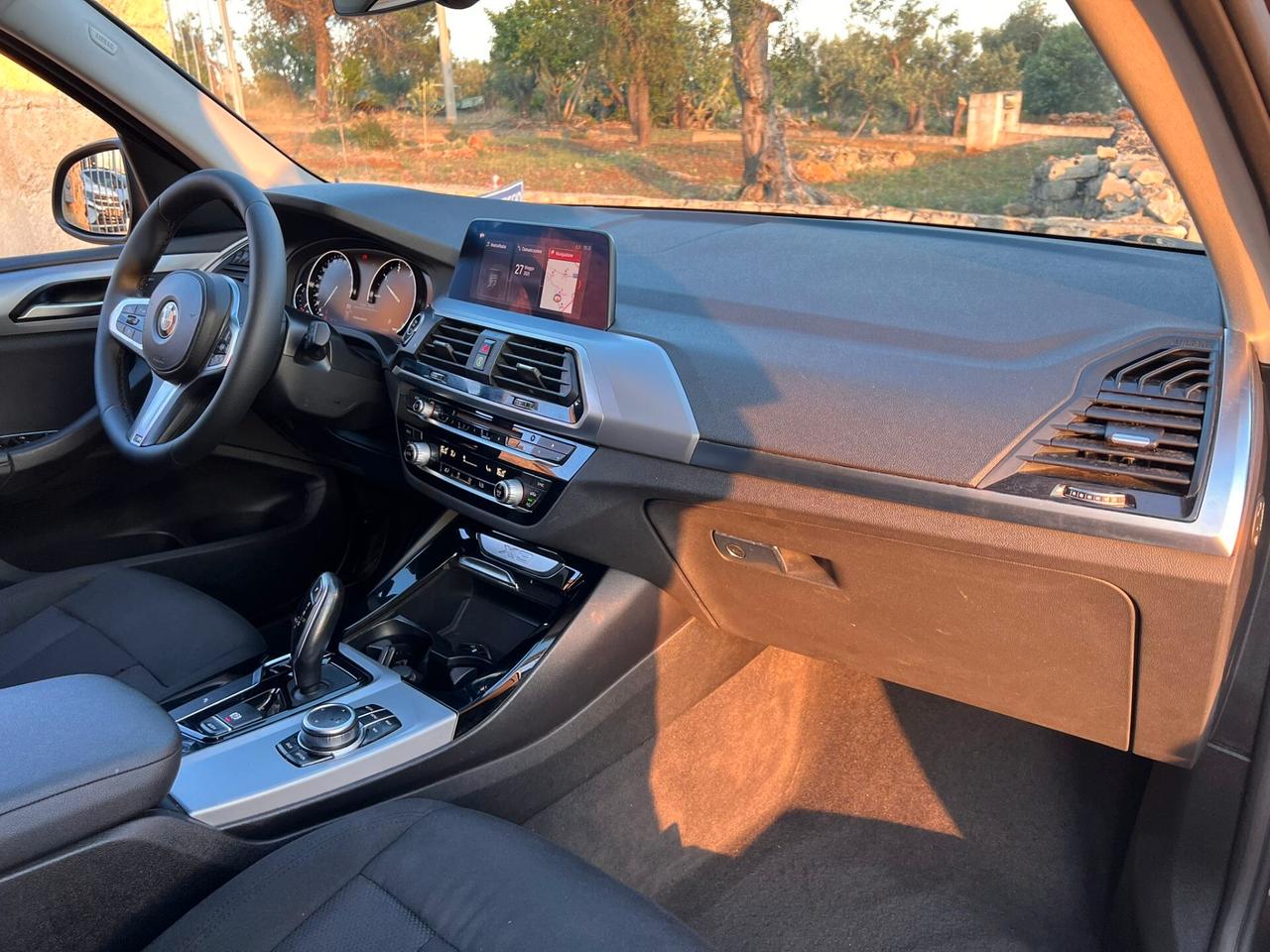 Bmw X3 sDrive18d advantage sport