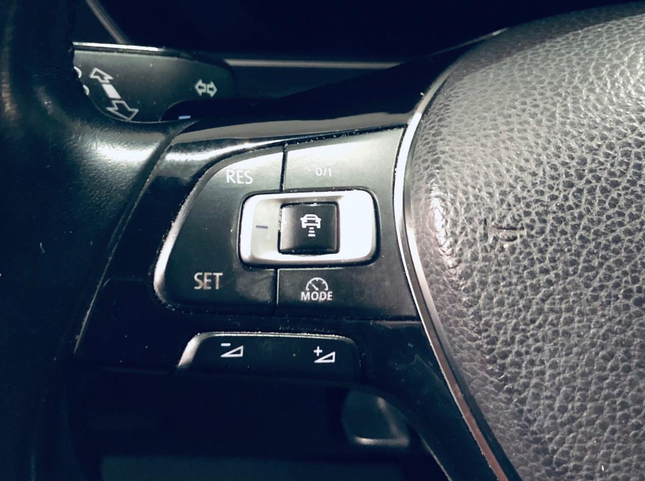 Volkswagen Tiguan 2.0 TDI SCR DSG 4MOTION Executive BMT