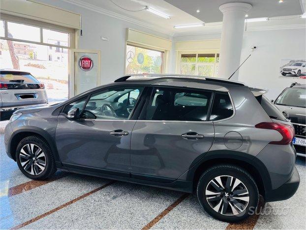 Peugeot 2008 BlueHDi 100 Allure anno 2017