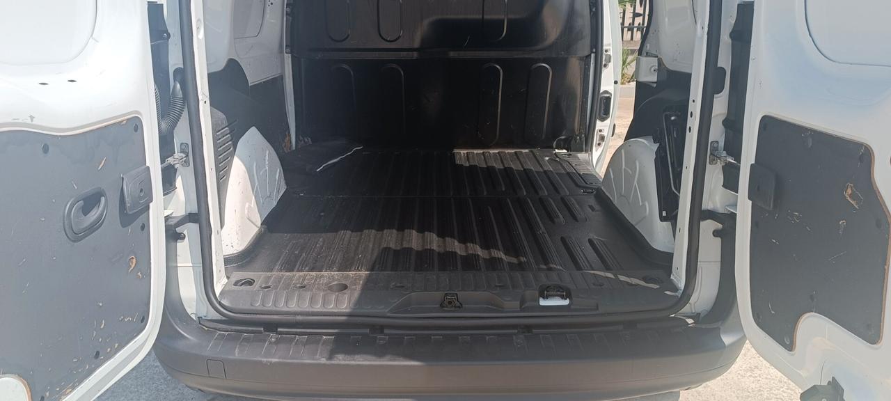 Renault Kangoo Blue dCi 115CV Express Furgone 3 POSTI