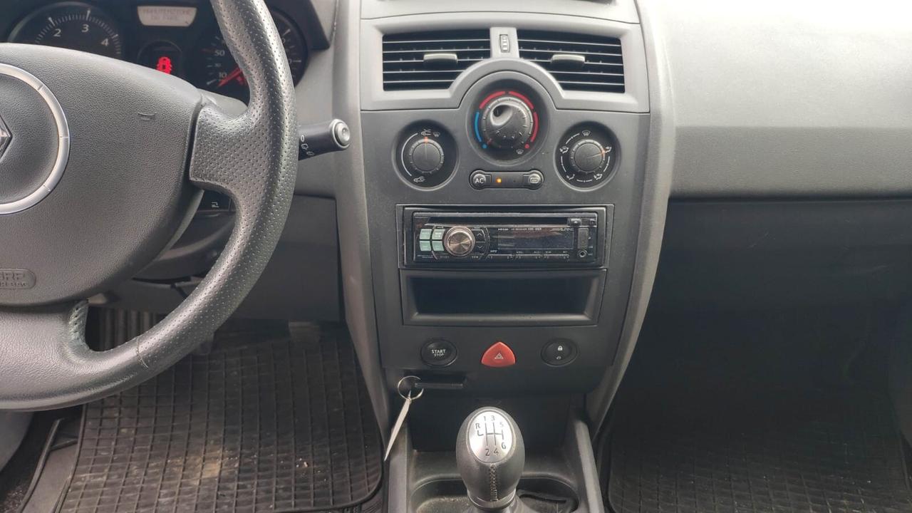 Renault Megane SW 1500 Diesel 103 CV C. Manuale