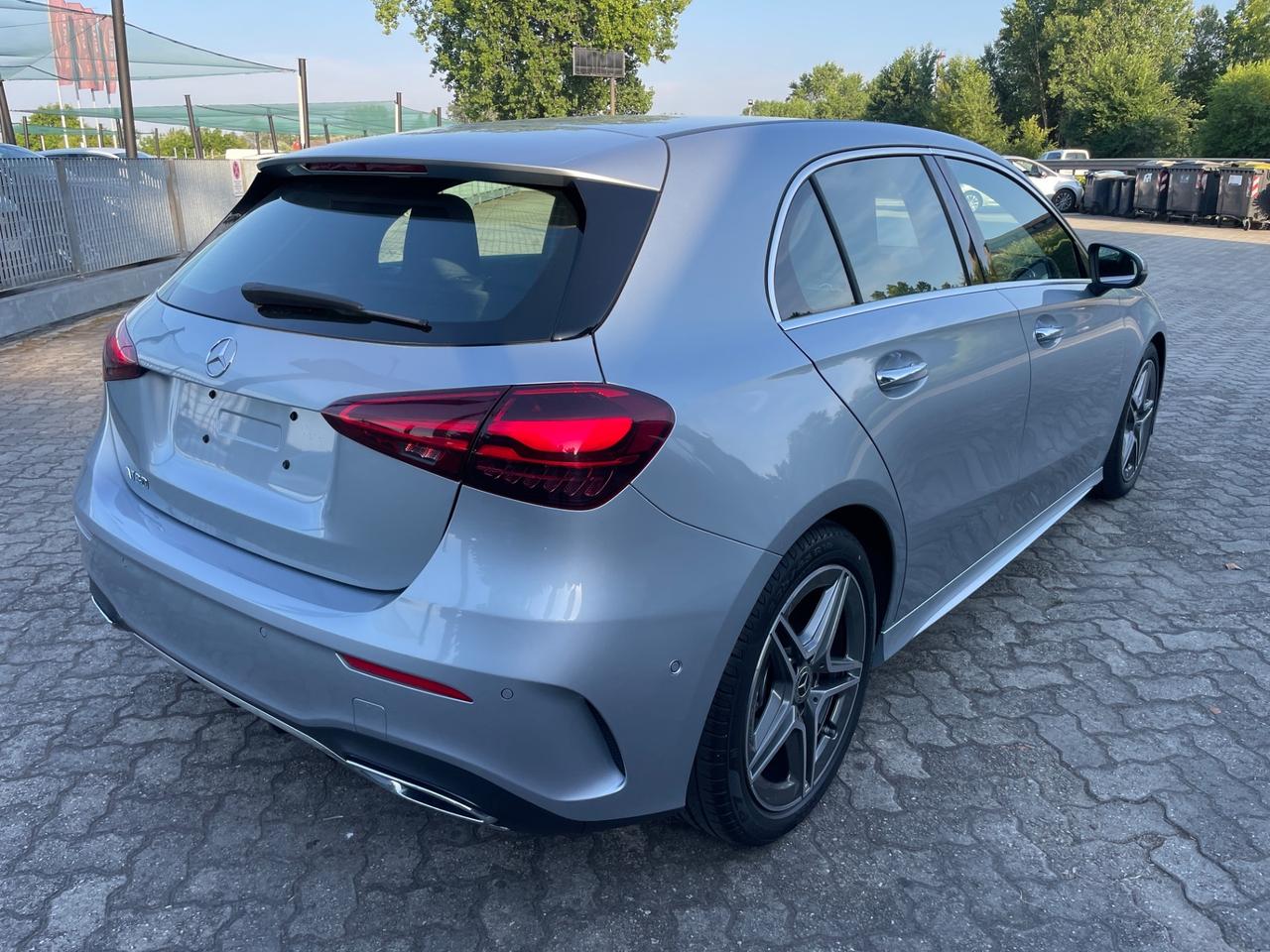 Mercedes-benz A 180 Automatic AMG Line Premium